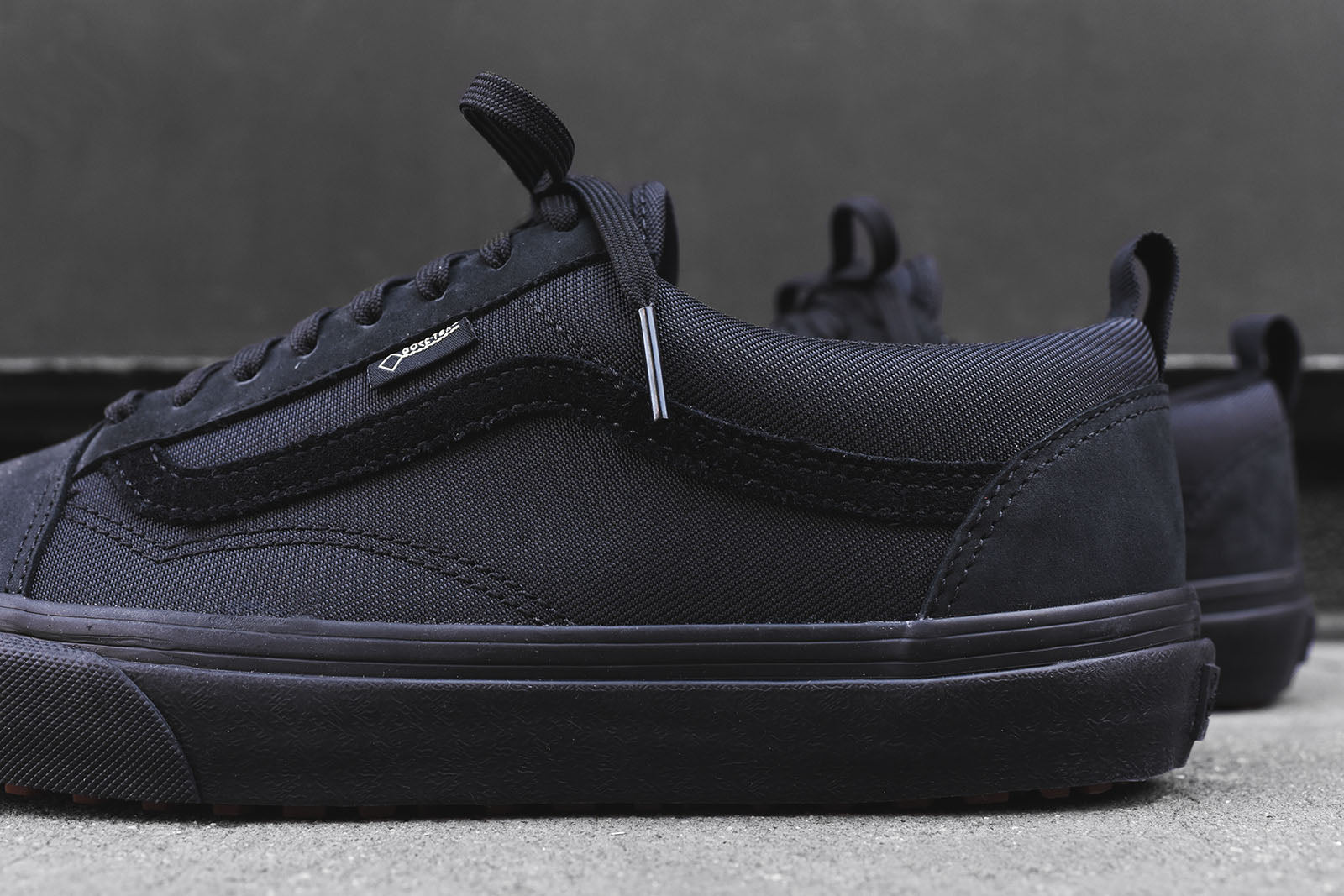 vans x gore tex