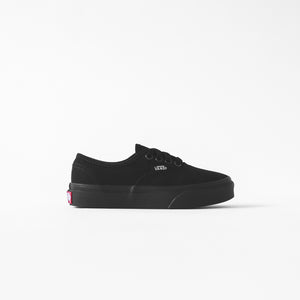 vans authentic triple black