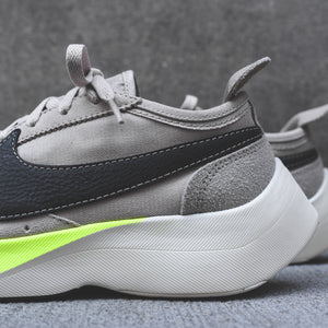 nike moon racer string