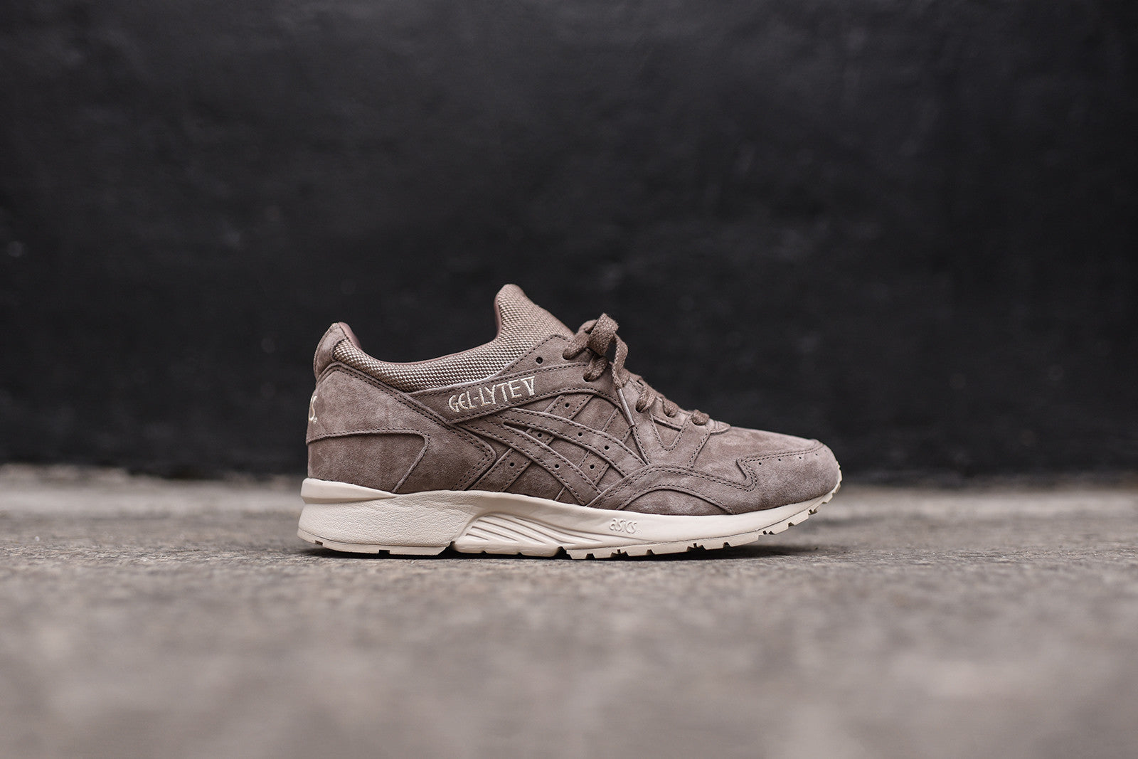 gel lyte v taupe