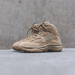 yeezy tan boots