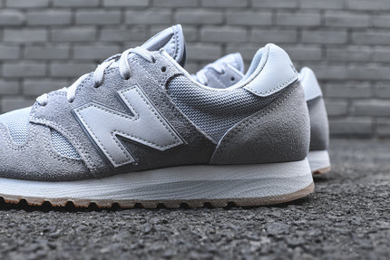 nb 520 classic grey