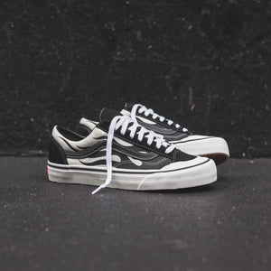 black and white flames vans