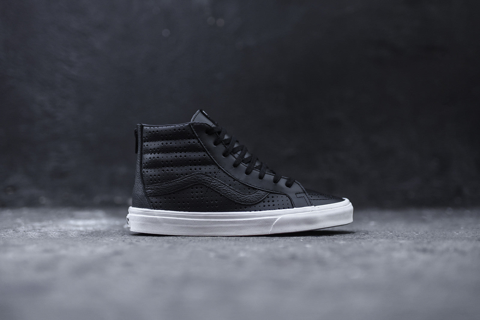 vans sk8 hi black