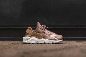 nike air huarache run bronze