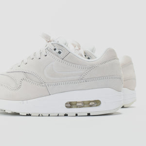 nike air max 1 summit white