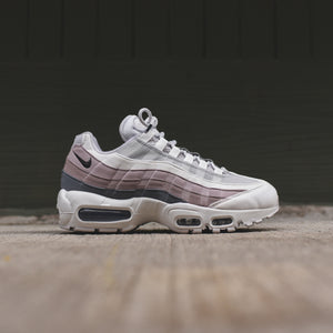 grey and white air max 95