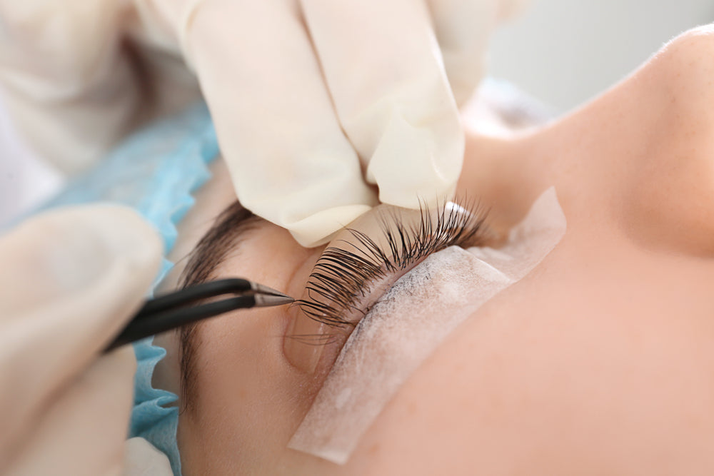 Lash Lift: Pros & Cons, Price