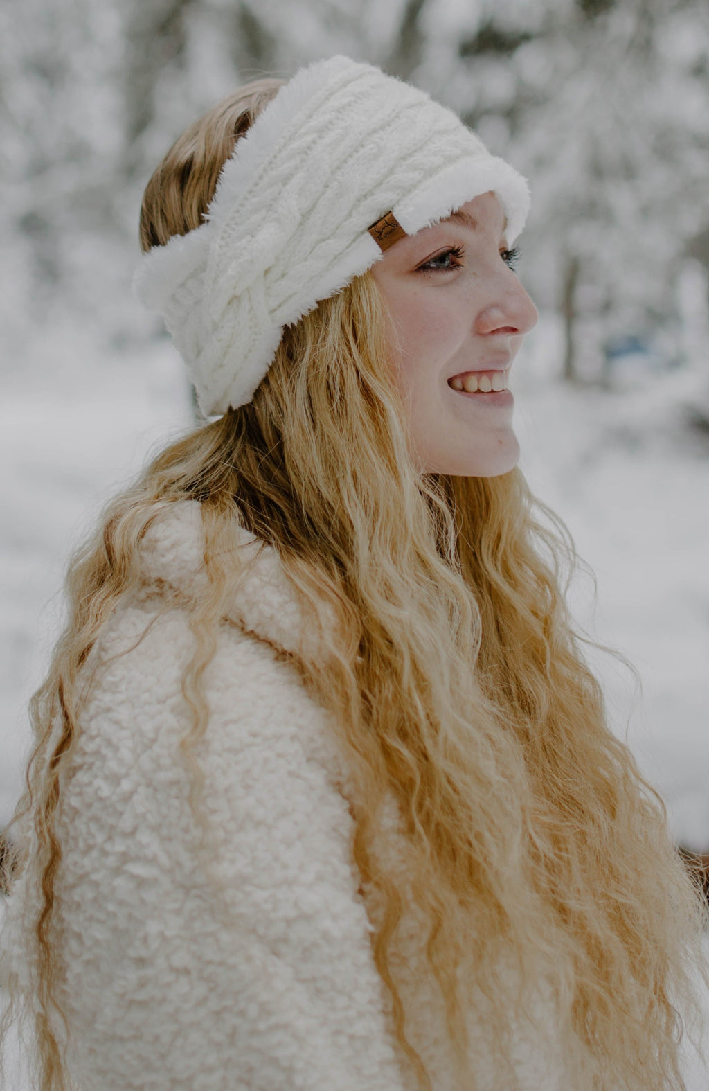 Fleeced Lined Pom-Pom Beanie – Alaskan Apparel