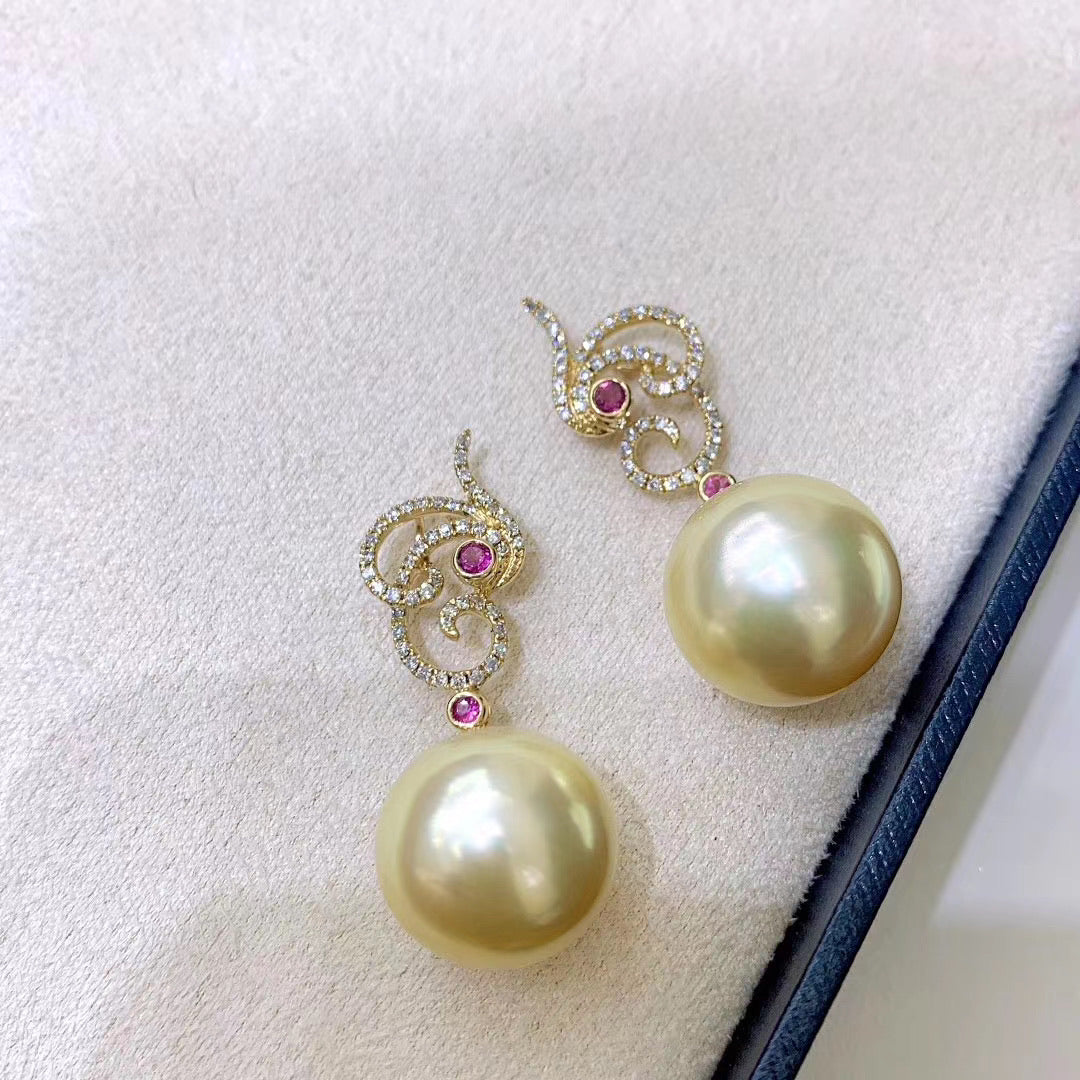 Diamond & Golden south sea pearl Pendant – ANNIE CASE FINE JEWELRY
