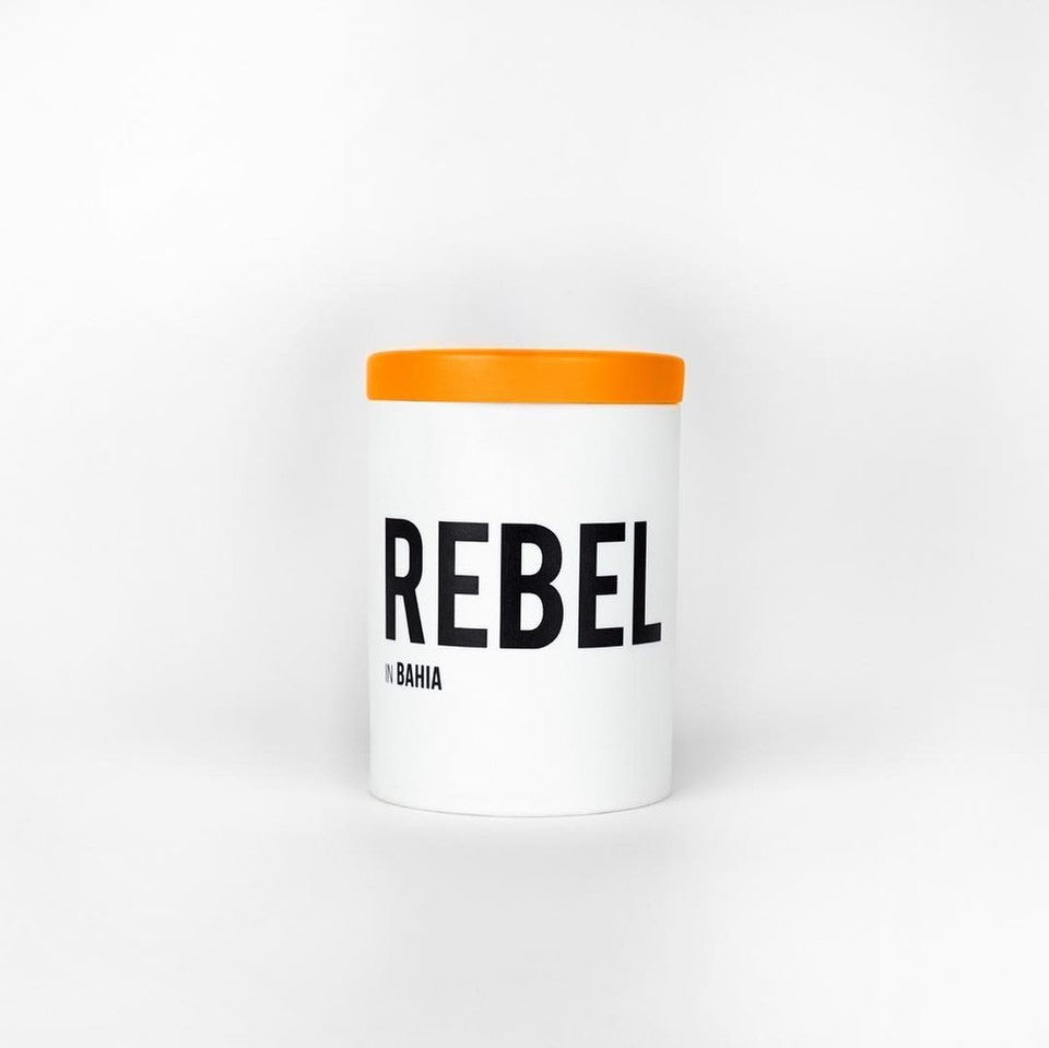 Rebel candle with notes of citrus bergamot