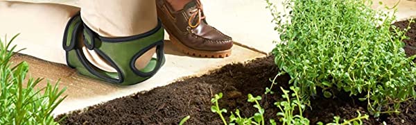 kneeling-gardening