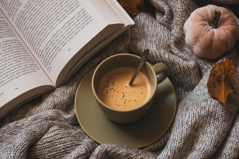 Café pendant la lecture