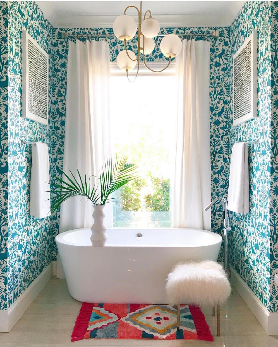 Otomi Turquoise wallpaper | Emily Isabella | Favorite Full Bathrooms Roundup | Hygge & West