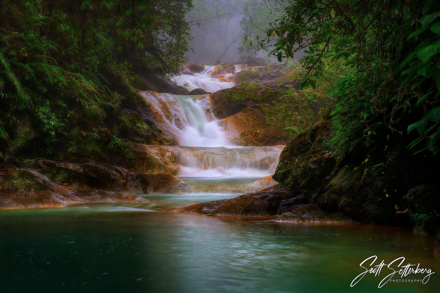 Below Las Gemelas, Costa Rica