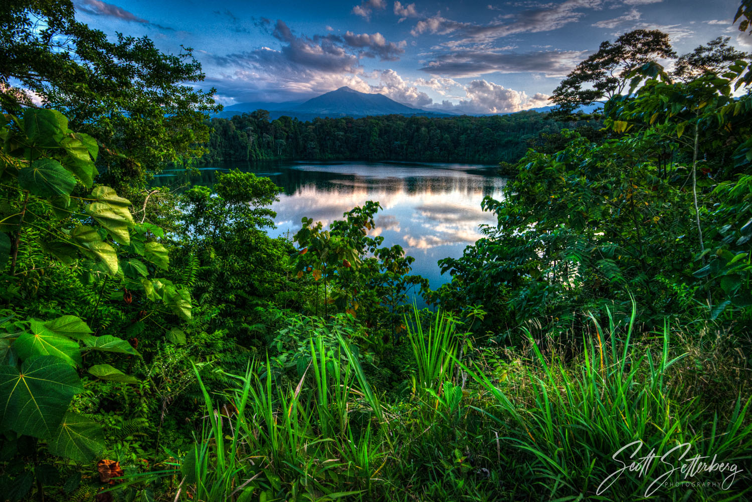 Volcan Congo, Laguna Rio Cuarto, Costa Rica