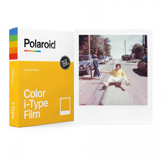  Polaroid Originals 600 Film 4 Pack Bundle (32 Photos), Color 600  Film 4 Pack, 32 Photos (5037) : Electronics