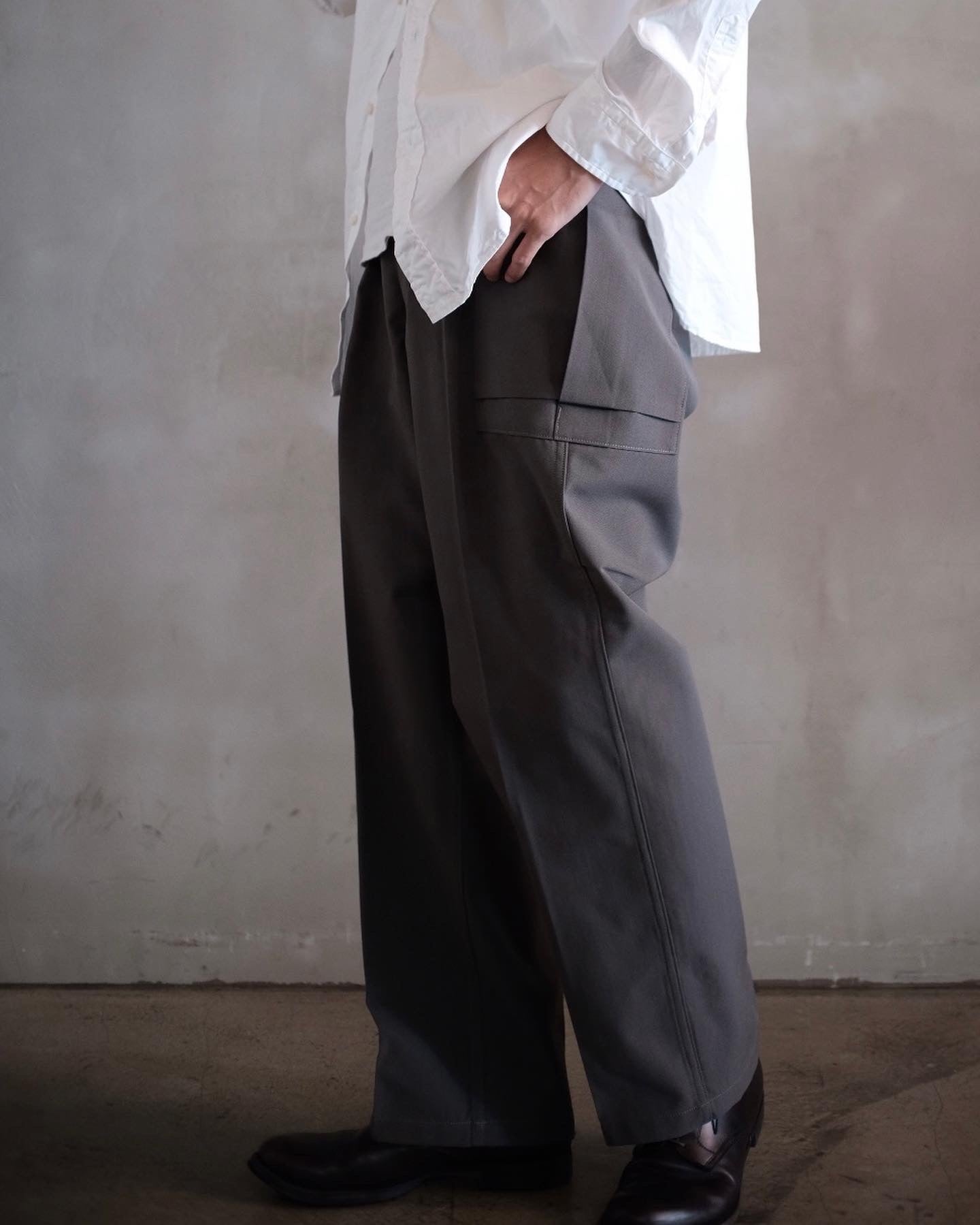 phigvel utility trousers ブラック - ワークパンツ