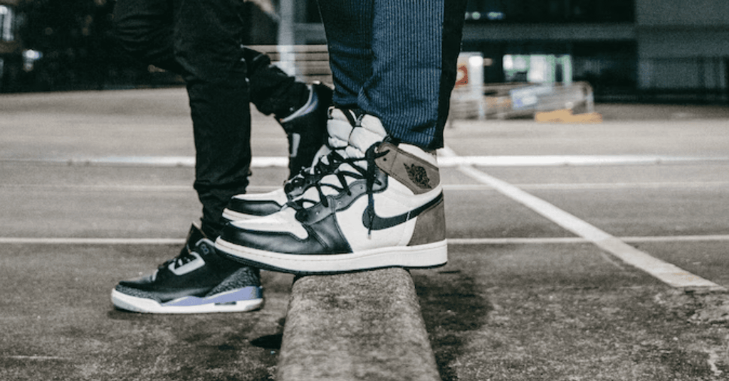 How To Spot Real Vs Fake Jordan 1 Dark Mocha – LegitGrails