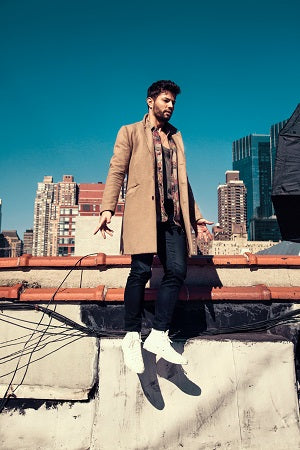 10 Trench Coat Outfit Ideas For Men To Have Smart Winter Look