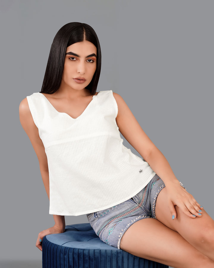 12 Types of Tops For Women To Look Stylish Than Ever