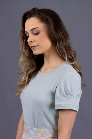 Forget-me-not Iris Pleated Tee short sleeve close side view