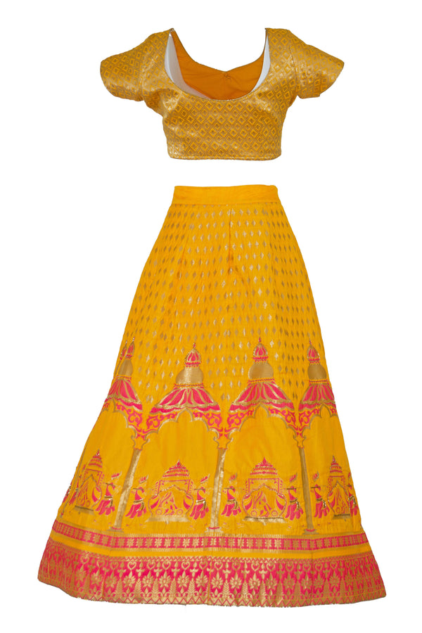 holud lehenga