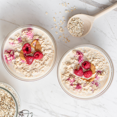 Overnight oats recipe made with SweetLeaf monk fruit French vanilla
