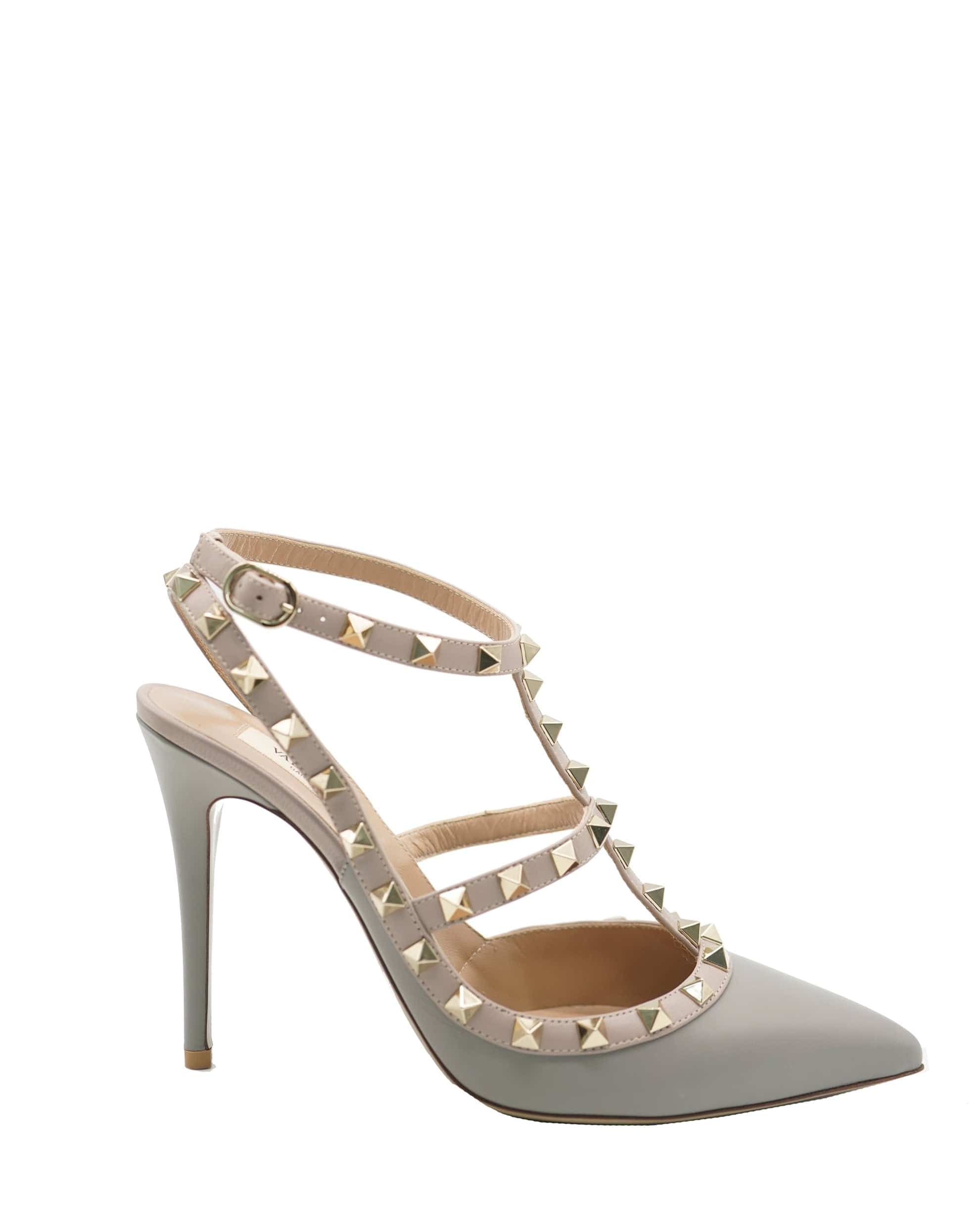 Image of Valentino Rockstud Heels in beige AJC0679