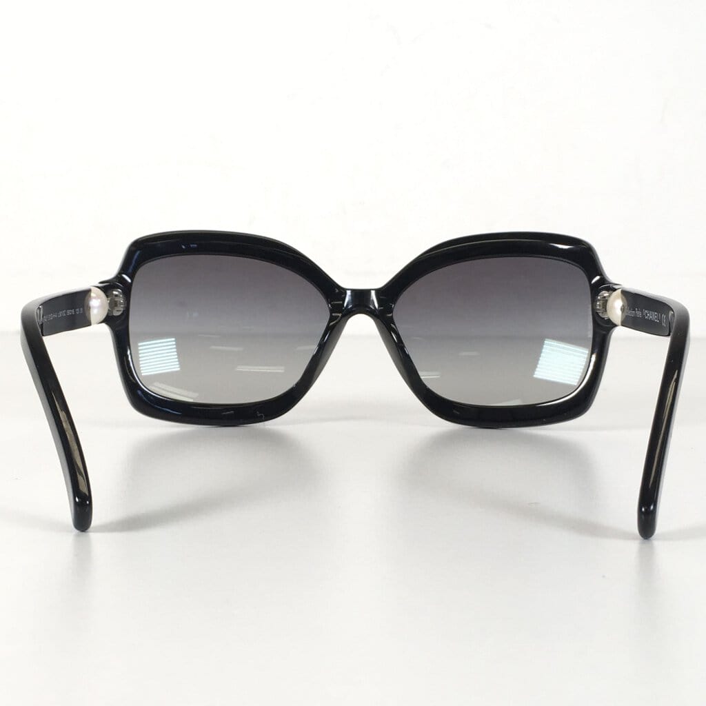 Sunglasses Cat Eye Sunglasses acetate  glass pearls  Fashion  CHANEL