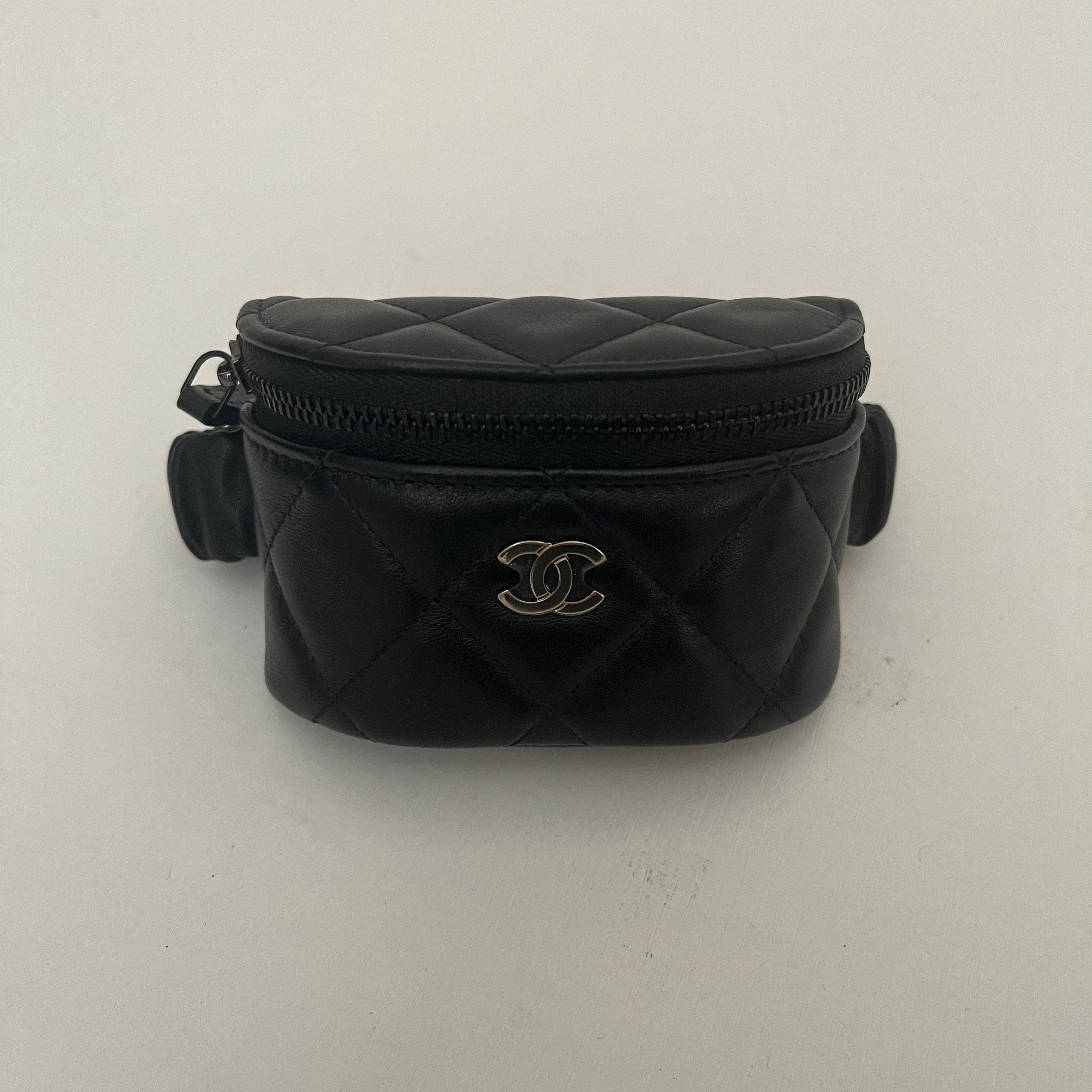 image of 87805 Chanel Wrist Coin Purse