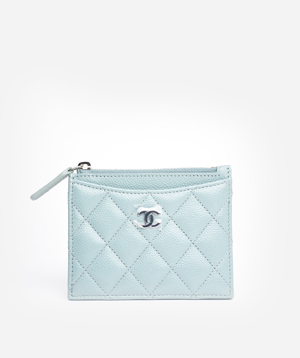 Chanel 19 Quilted Flat Card Holder Sky Blue Caviar  ＬＯＶＥＬＯＴＳＬＵＸＵＲＹ