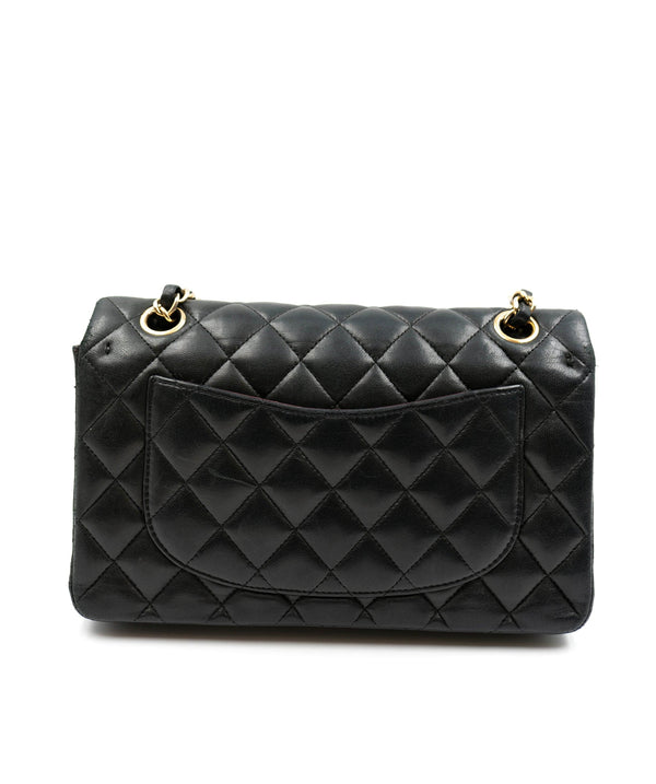 chanel classic flap bag second hand