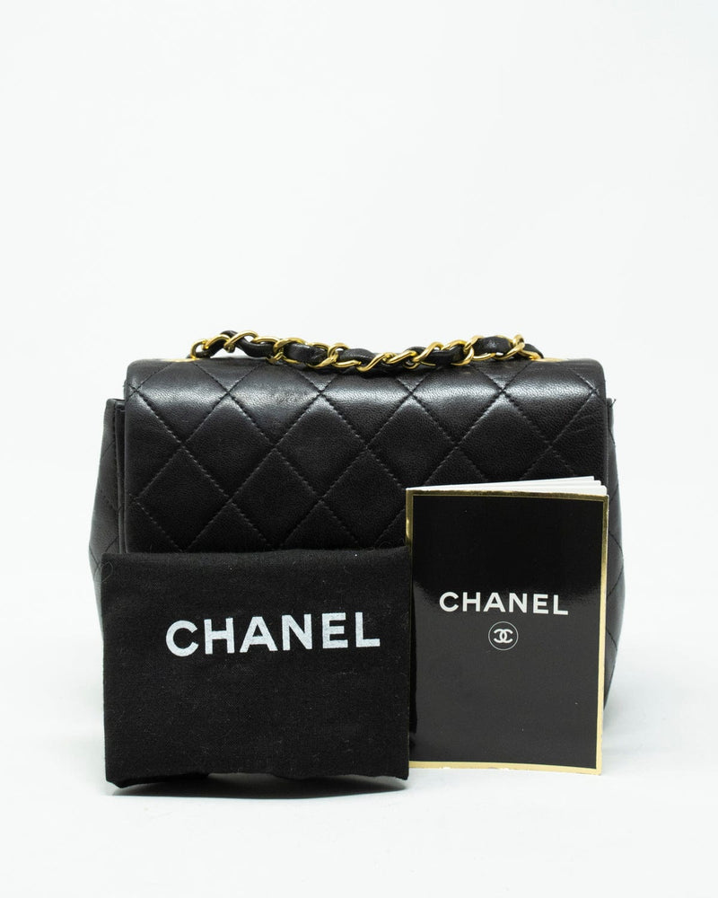 chanel mini 7