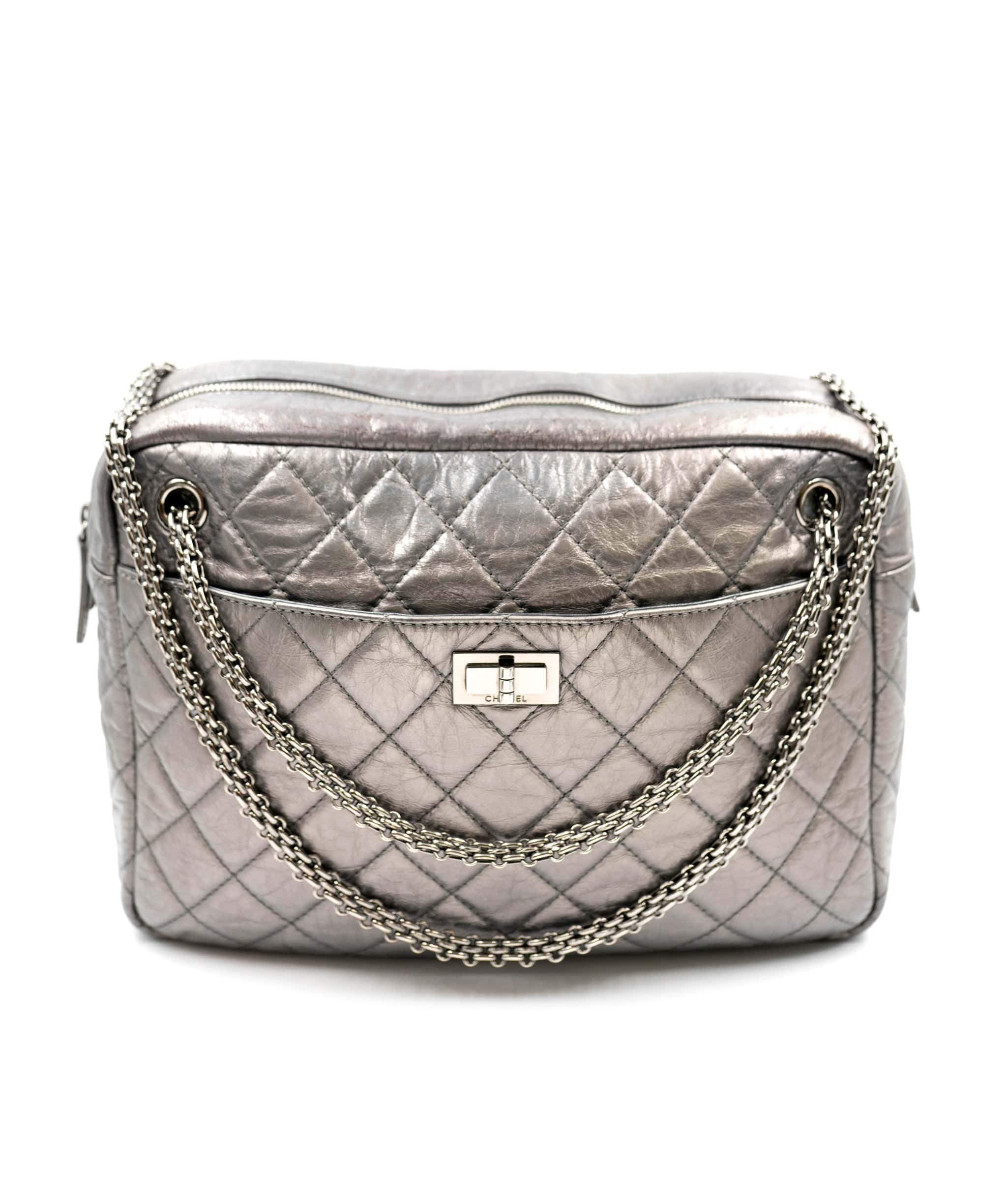 Chanel Reissue Metallic Silver Large Camera Bag - AWL2293 – LuxuryPromise