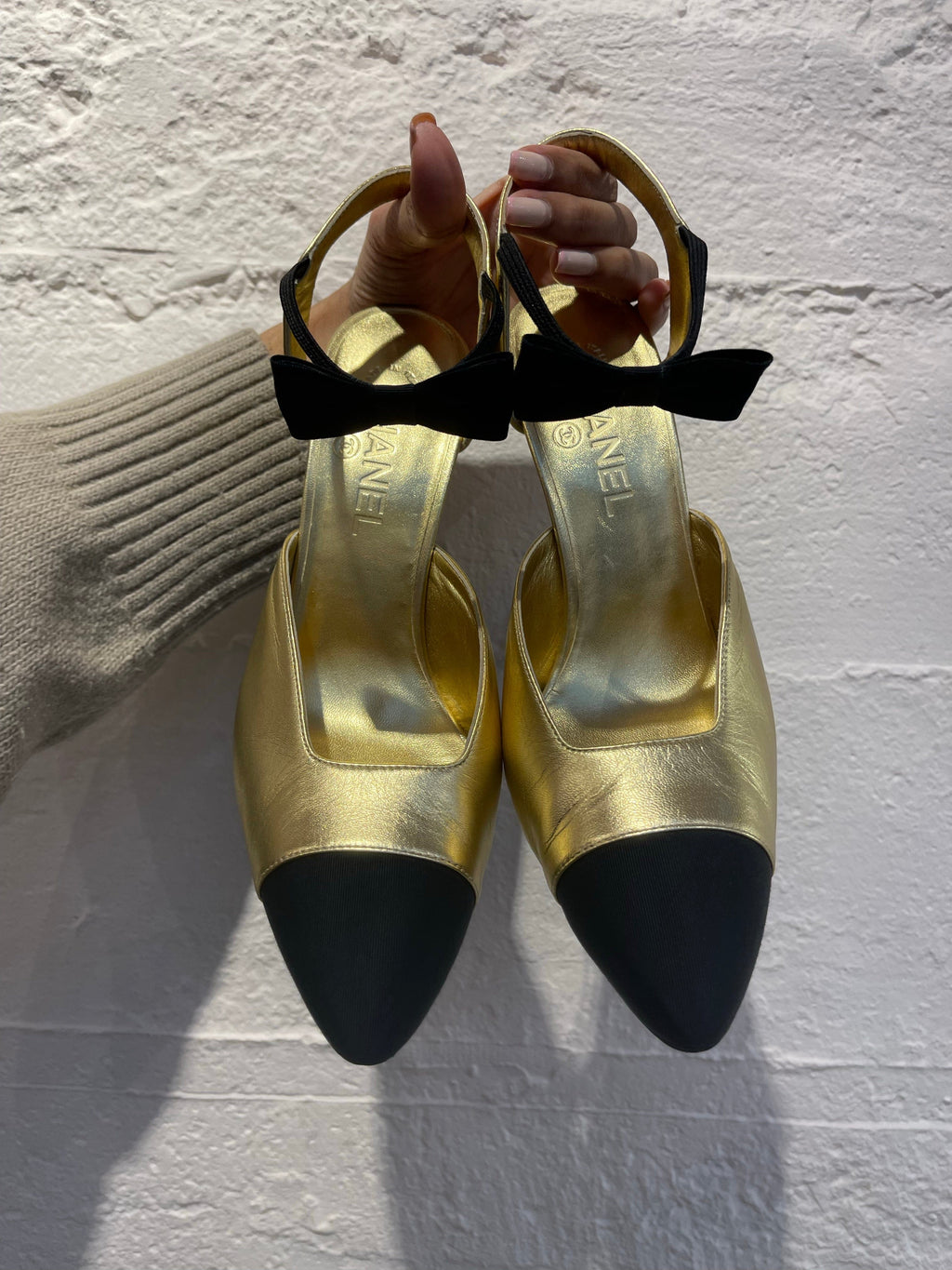 Gold Chanel Shoes 40 ASL2991 – LuxuryPromise