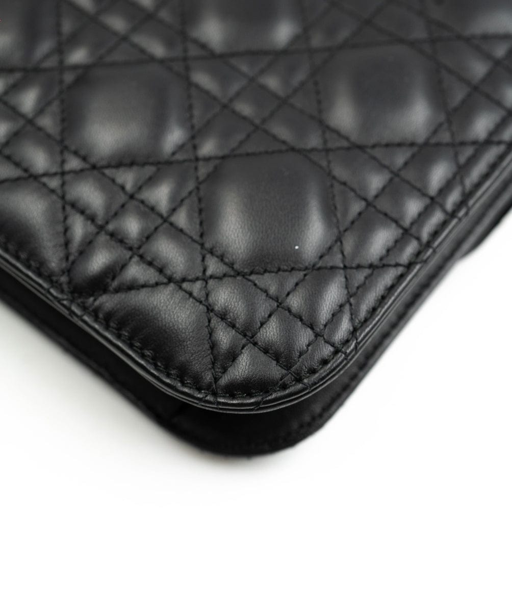 Dior Black Cannage Leather Dioraddict Wallet On Chain at 1stDibs  dior  addict wallet on chain