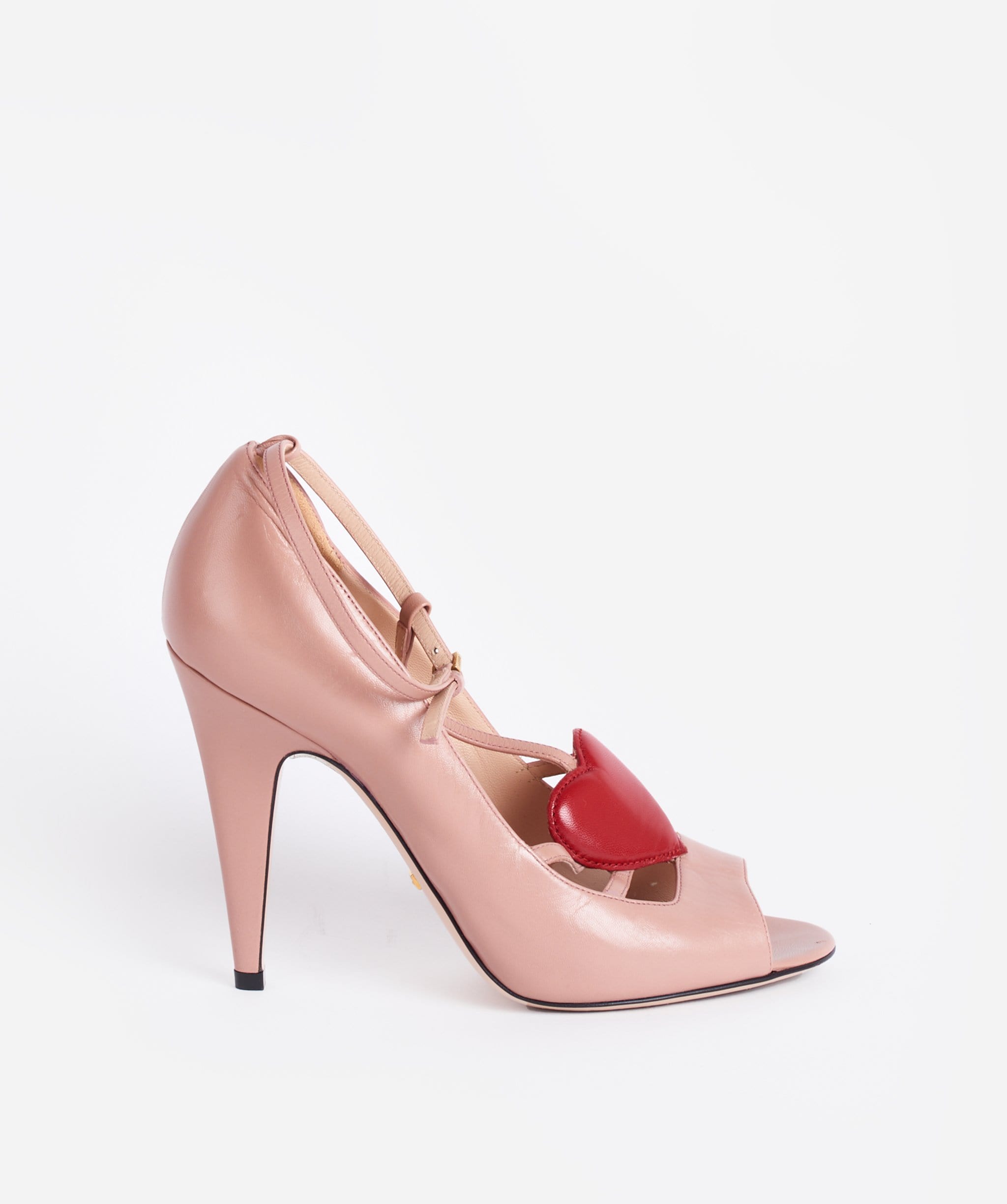 Gucci Love heart heels- CW6137 – LuxuryPromise