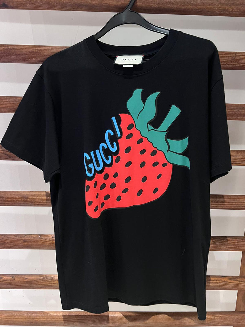 gucci strawberry shirt