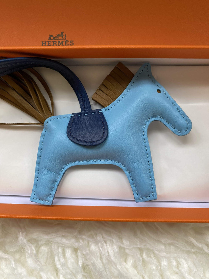 Hermes Rodeo PM Celeste, Navy And Brown – LuxuryPromise