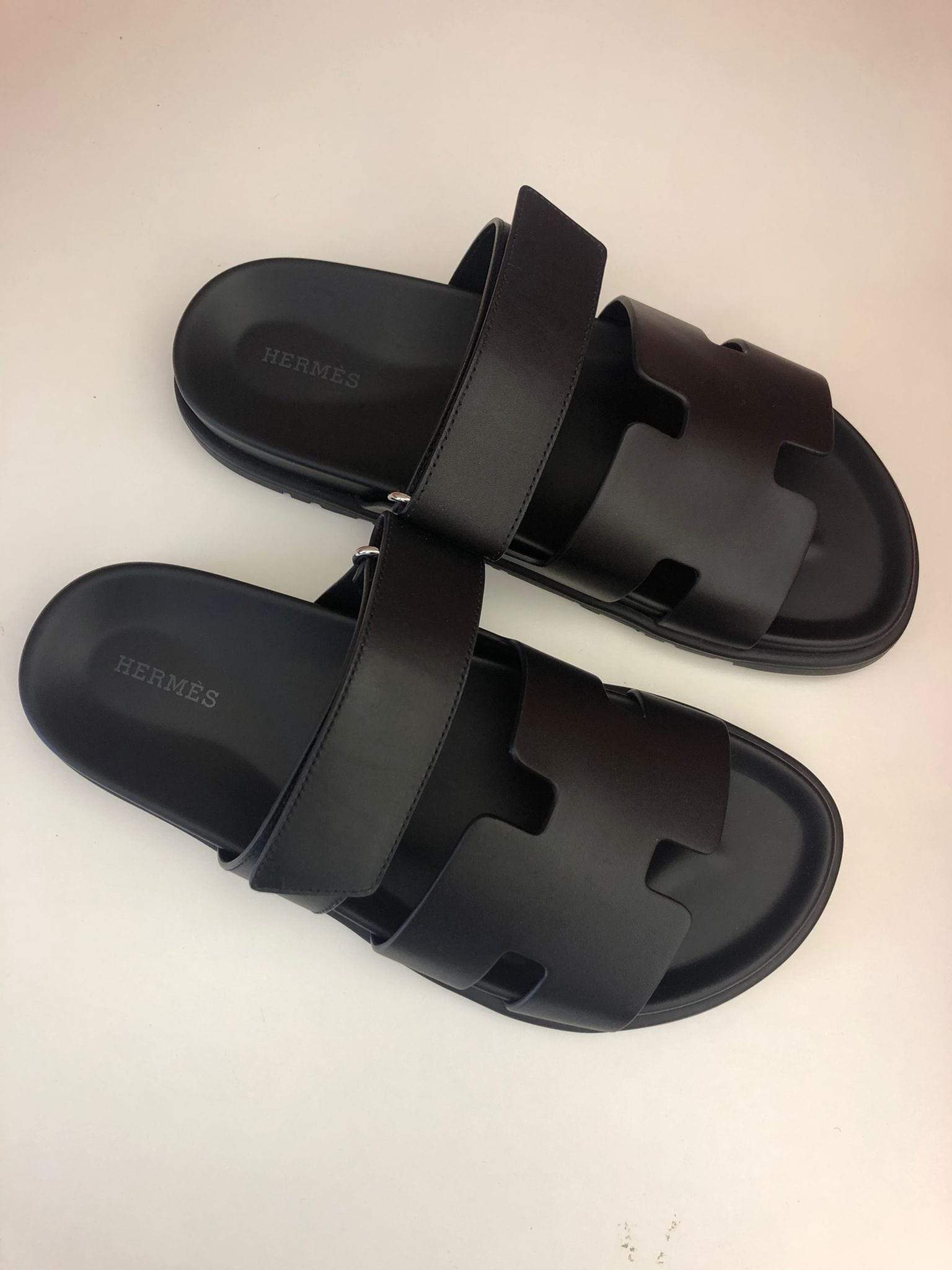 Hermes Black Chypre Sandals - AGC1076 – LuxuryPromise