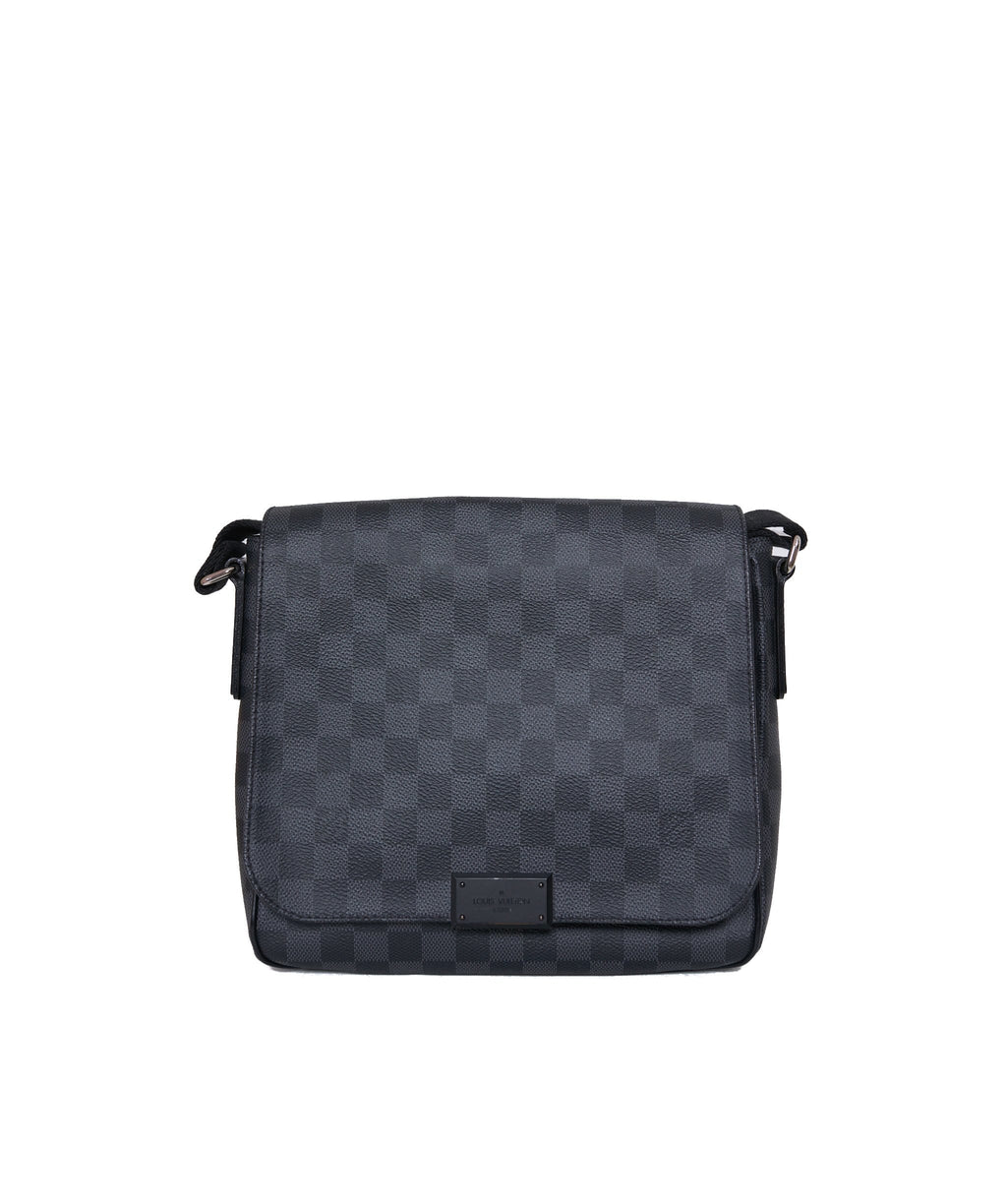 LOUIS VUITTON District PM Damier Graphite Messenger Bag Black