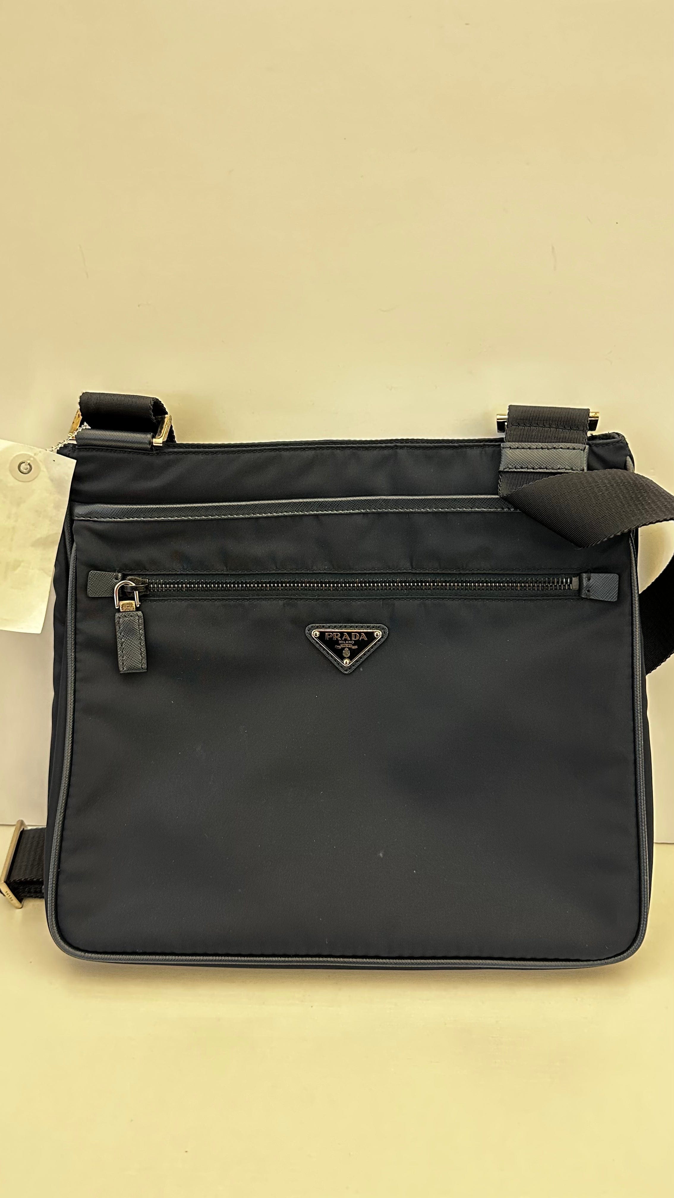 82568 Prada Shoulder Bag – LuxuryPromise