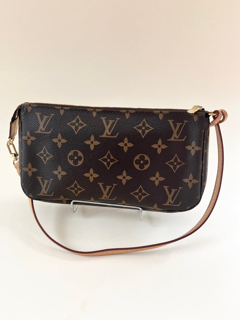 Louis Vuitton Bandouliere Strap – Luxury Closet NY