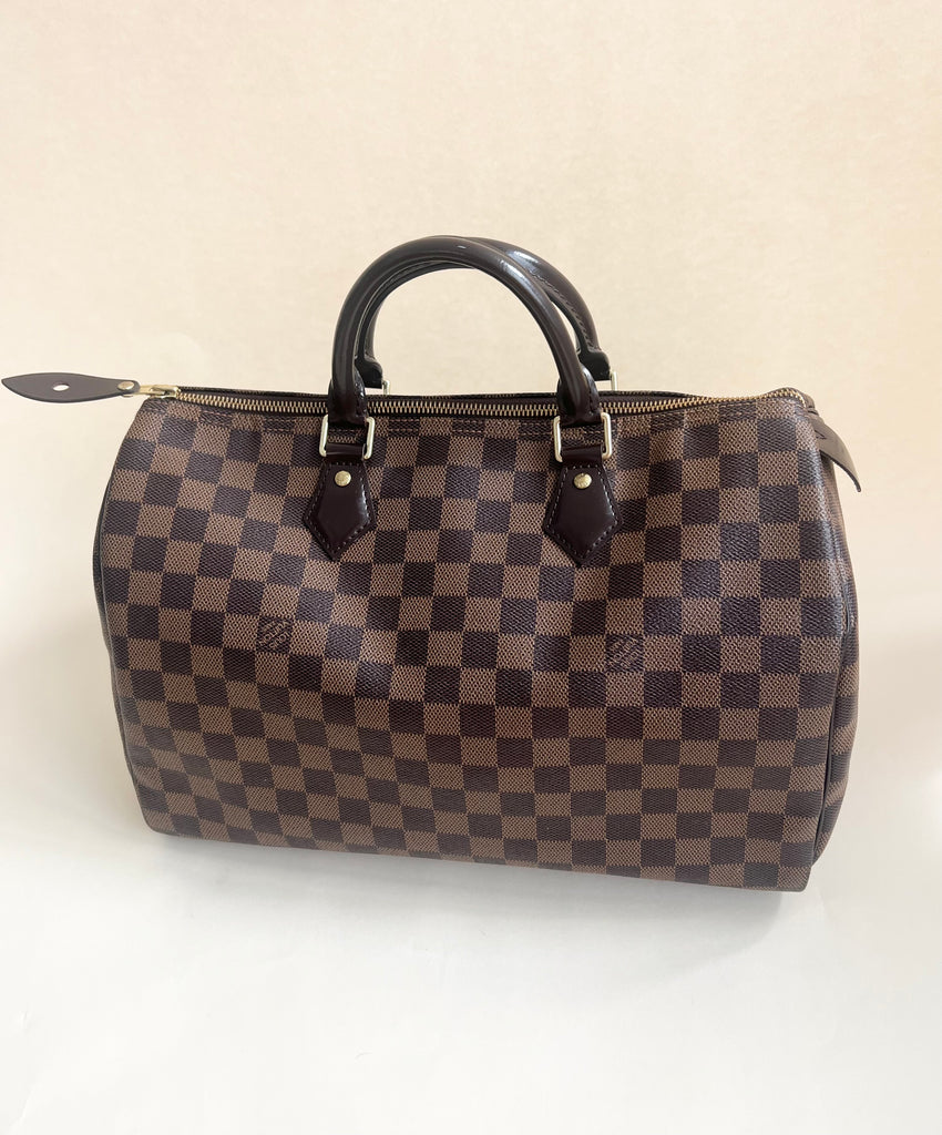 Louis Vuitton Speedy 30. 👜 Available on out website