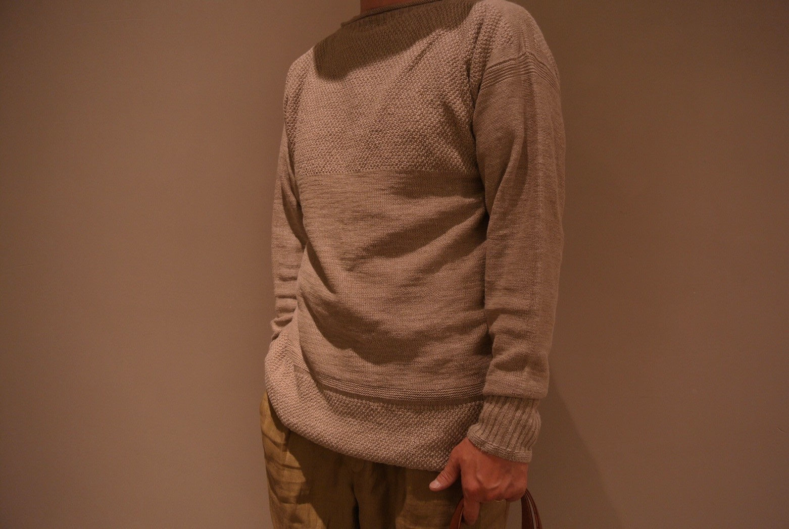 linen,knit,summerknit,pant,twill,beige,sandal,jeather,リネン,サマーニット,パンツ,リネンパンツ,バッグ,フィルソン