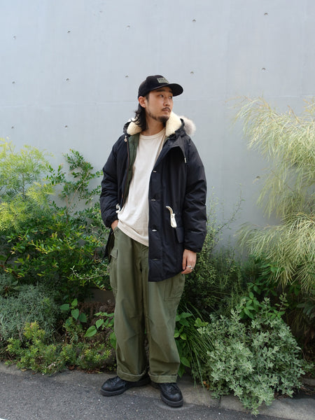 一級品 》EVEREST PARKA -BLACK – ナイジェル・ケーボン オンライン