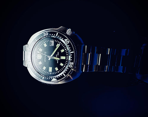 ATACLETE Watch on Side.jpeg__PID:f735da98-e5a5-4b80-ae98-a104791a0382