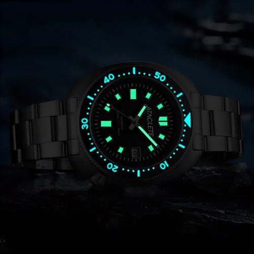 Luminous Watch ATACLETE.jpeg__PID:85e87a60-6ca1-4733-8e43-c3e4395d6fd8