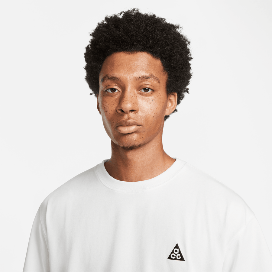 Nike ACG 'All Conditions Gear' White T-Shirt – Puffer Reds